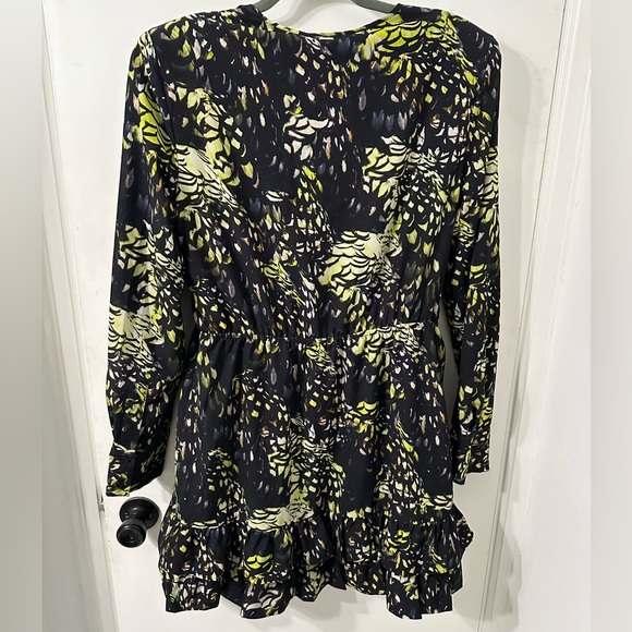 NWT Marciano Dress - Picture 7 of 10